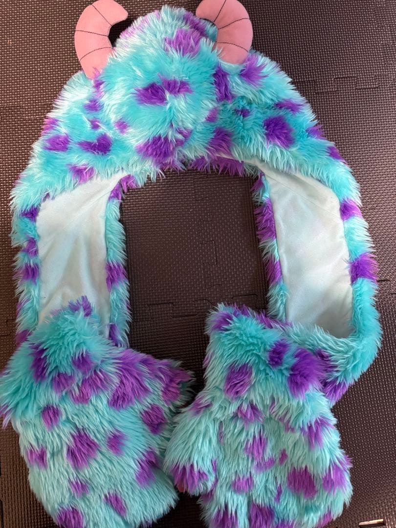 モンスターキャラクター風ファー帽子