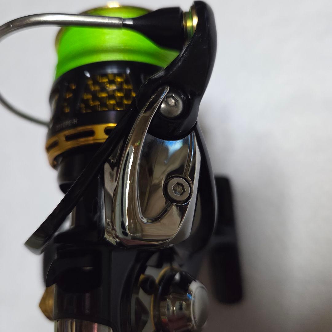 美品 ダイワ 14モアザン 2510PE-H