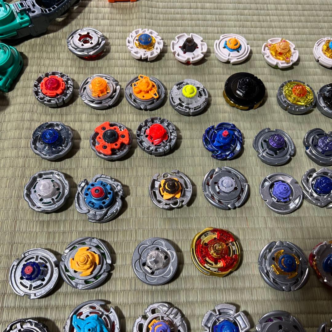 【希少】メタルファイト　ベイブレード　約70個　ランチャー　大量　まとめ売り