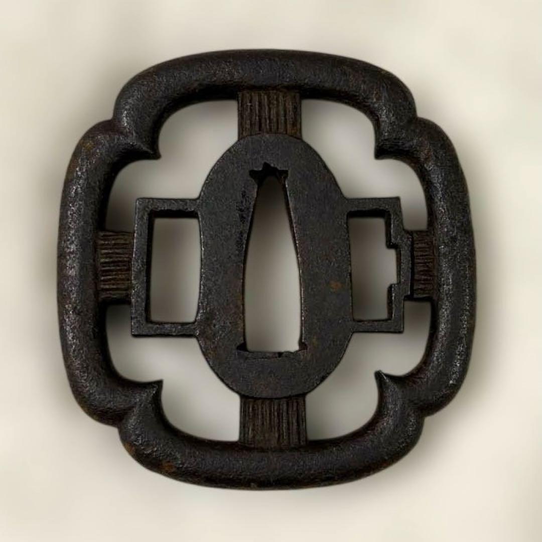 B-80 鍔　武具　刀装具　骨董品　時代物　日本　美術品　工芸品