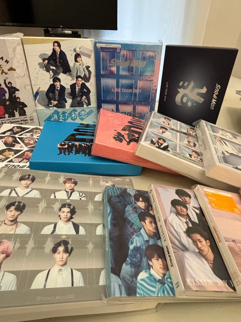 バラ売り値段交渉可Man アルバム　シングル　ライブDVD 雑誌　目黒蓮