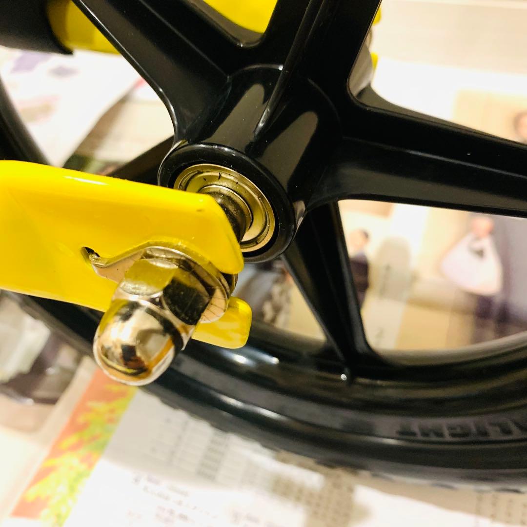 【極美品】STRIDER スポーツモデル 12インチ キッズバイク イエロー