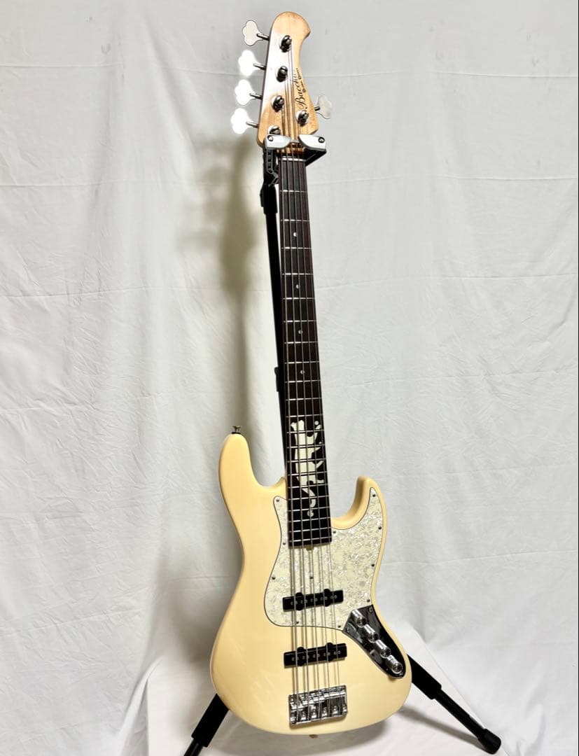 【新品弦張替済】Bacchus 5弦ベース GLOBAL SERIES ジャズベ