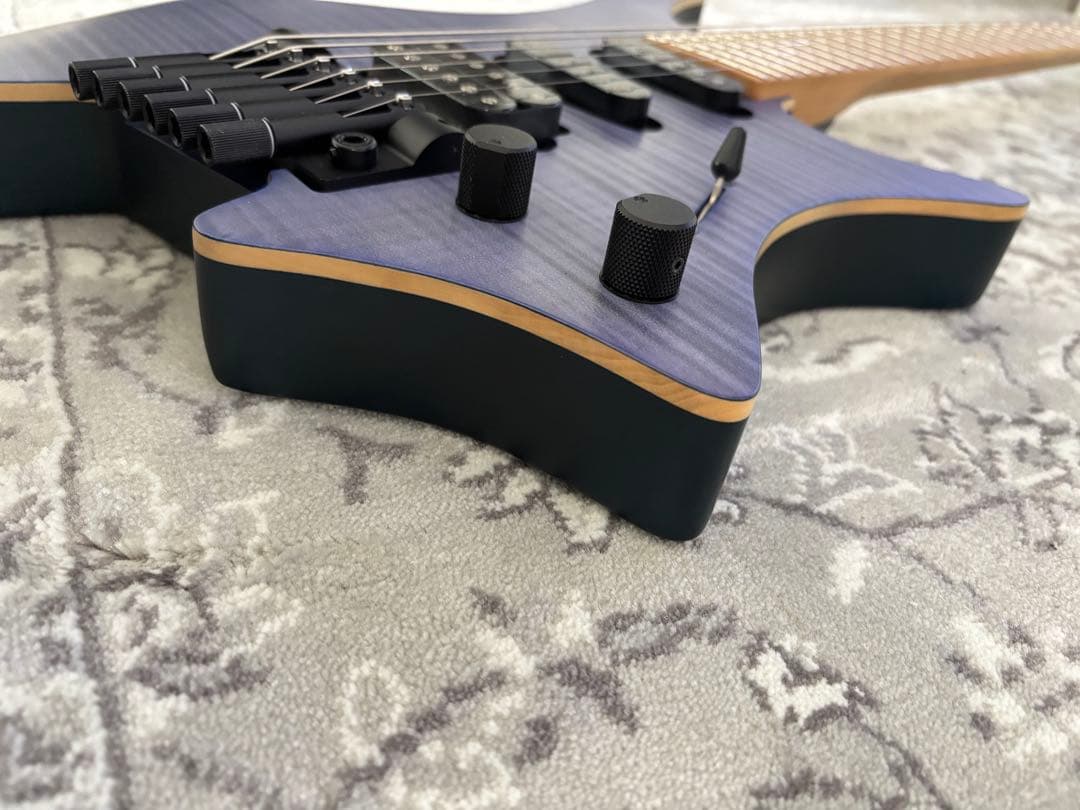 strandberg/Boden Standard NX 6 （トレモロ付き）