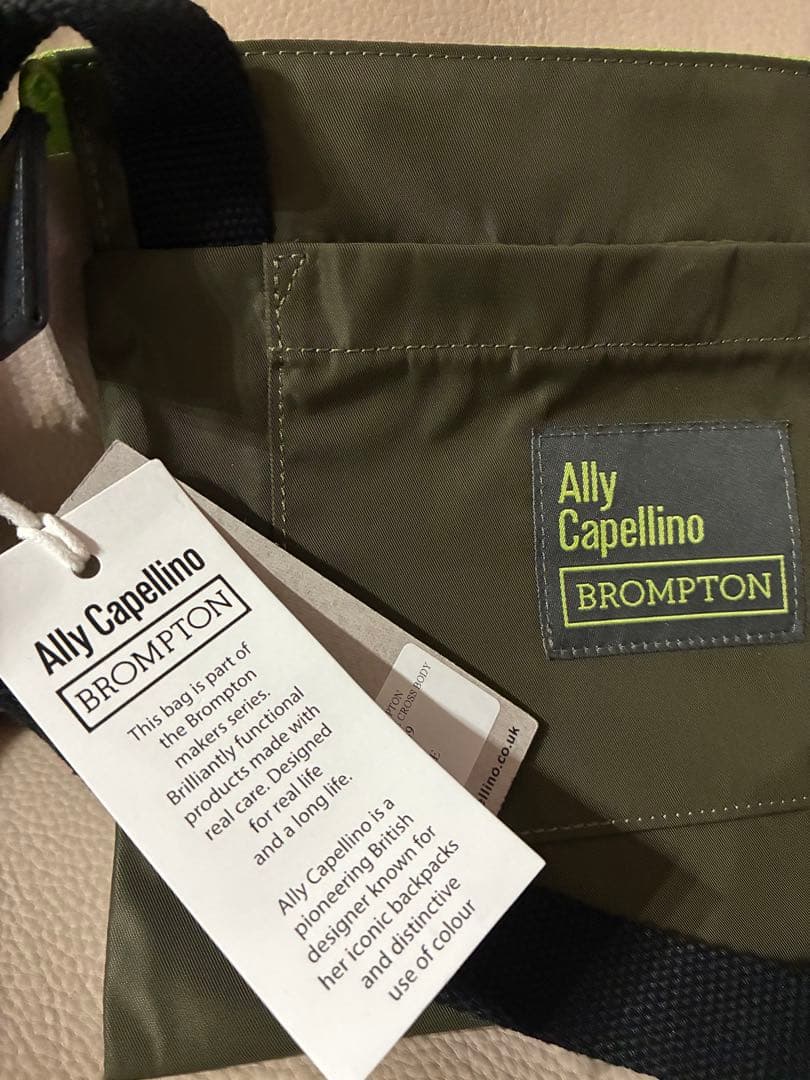 Brompton x Ally Capellino Muzz クロスボディバッグ