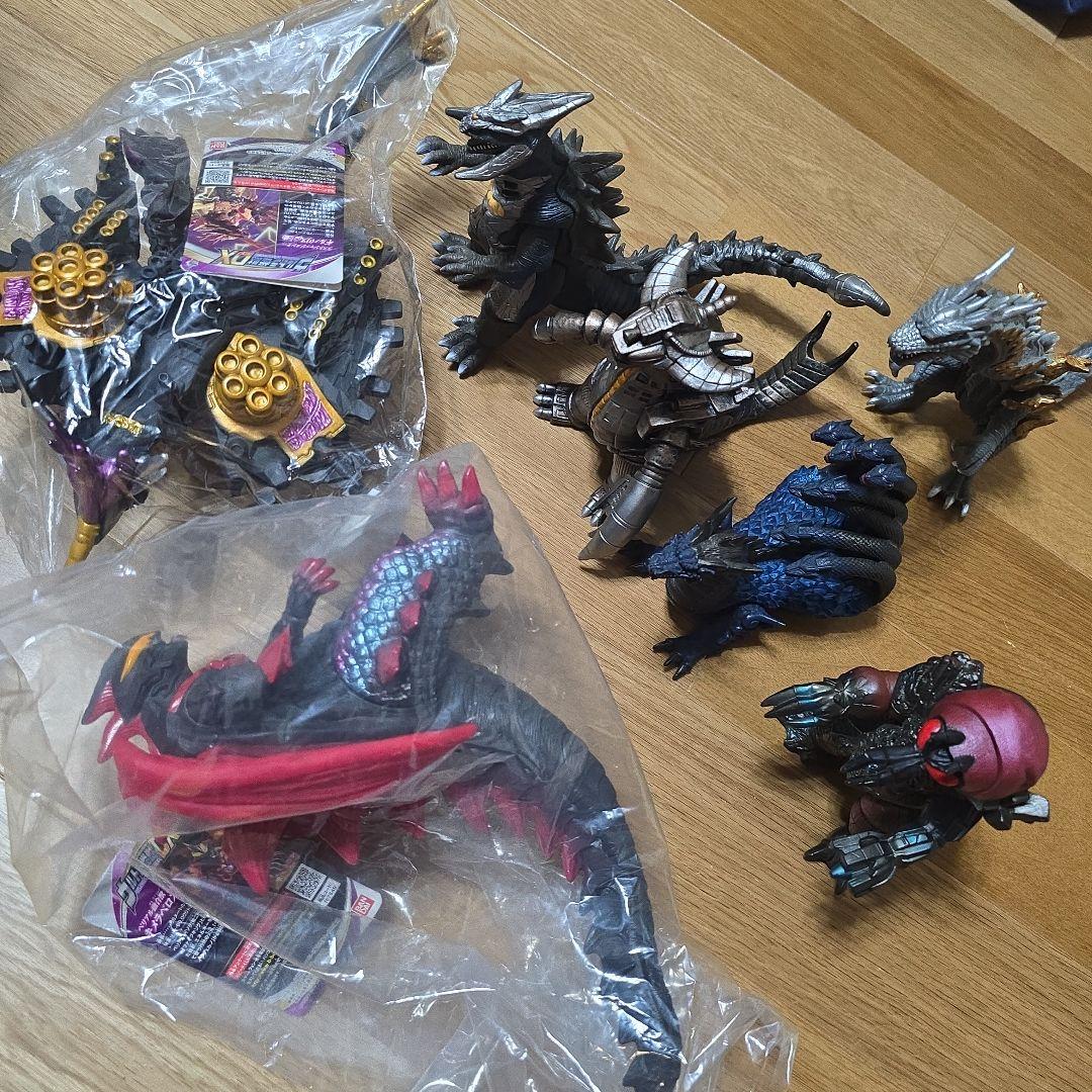 ウルトラマン　怪獣ソフビ 7体セット