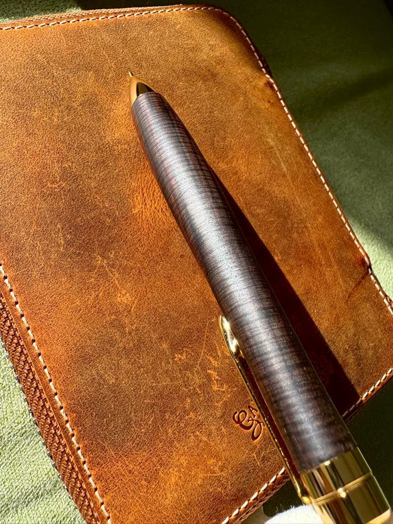 こぶた工房　サイアミースローズウッド 極上+エクセレントカーリーツートン