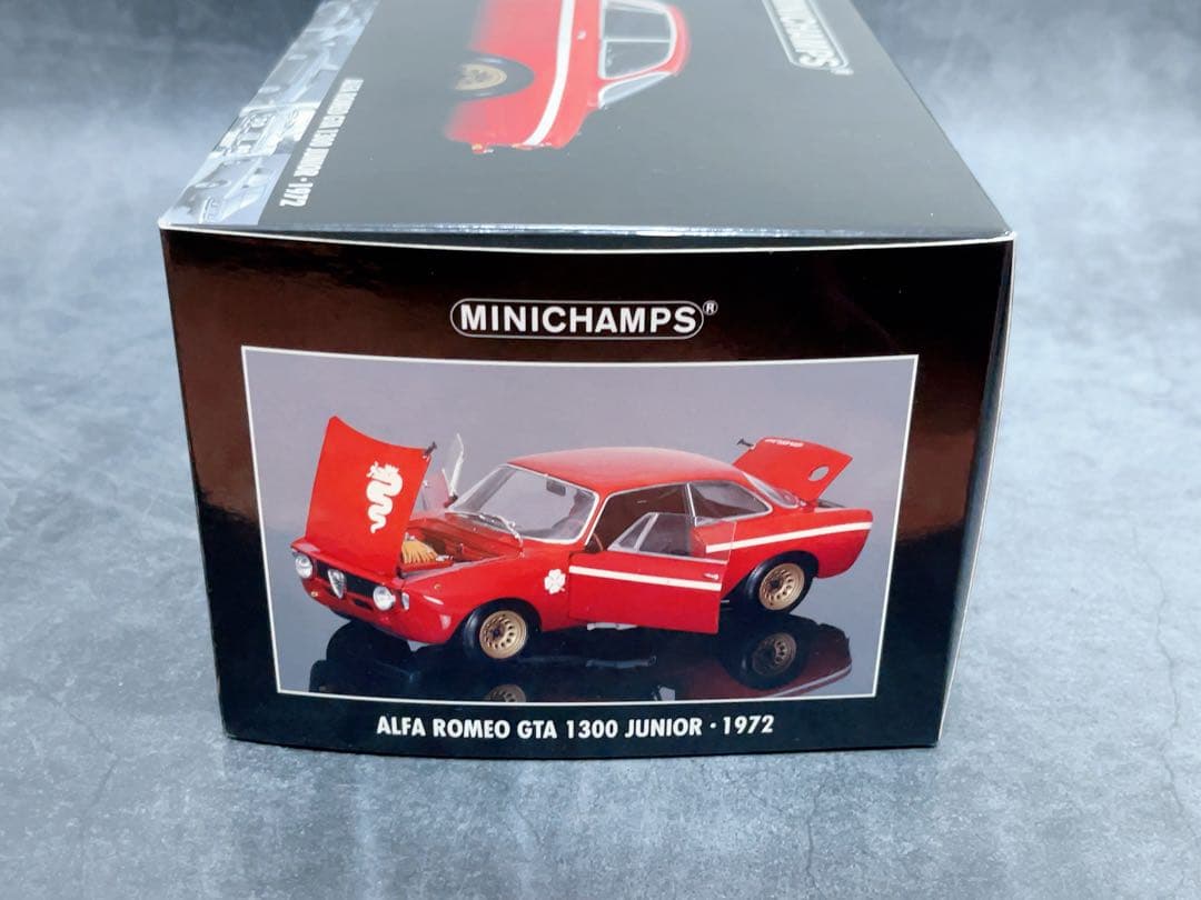 ミニチャンプス 1/18 Alfa Romeo アルファロメオ GTA 1300