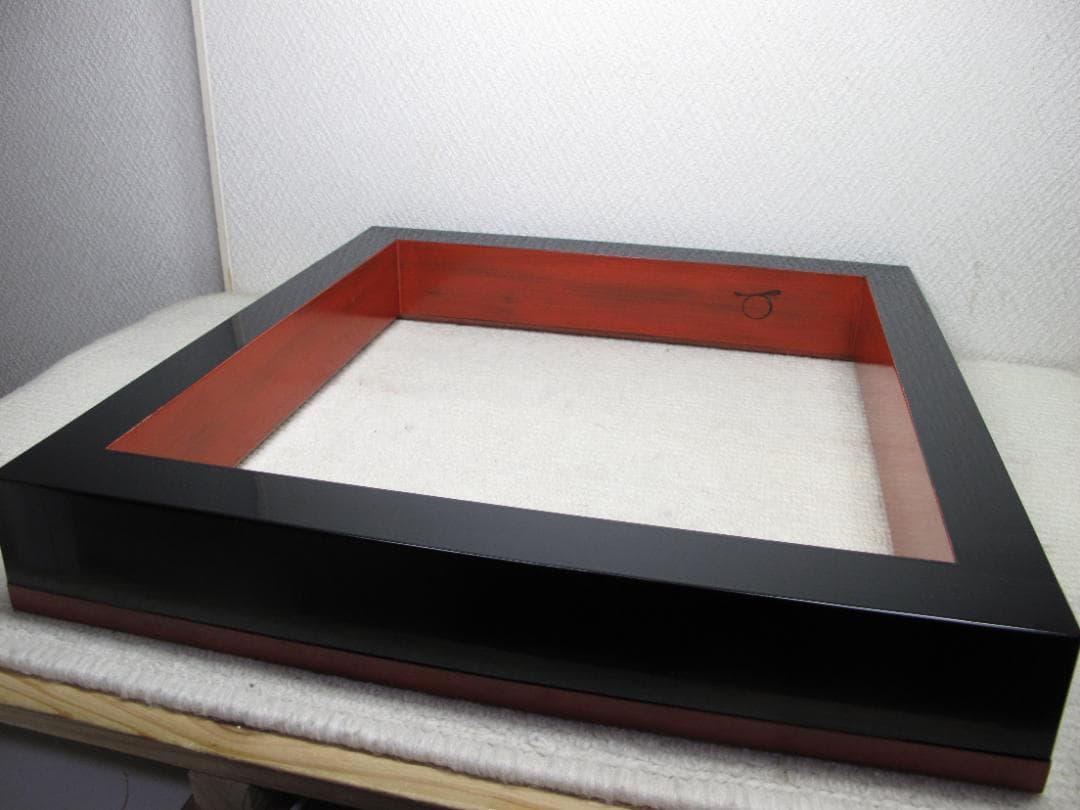 茶道具　炉縁　夏目有彦　根来漆　作者サインあり　共箱入り