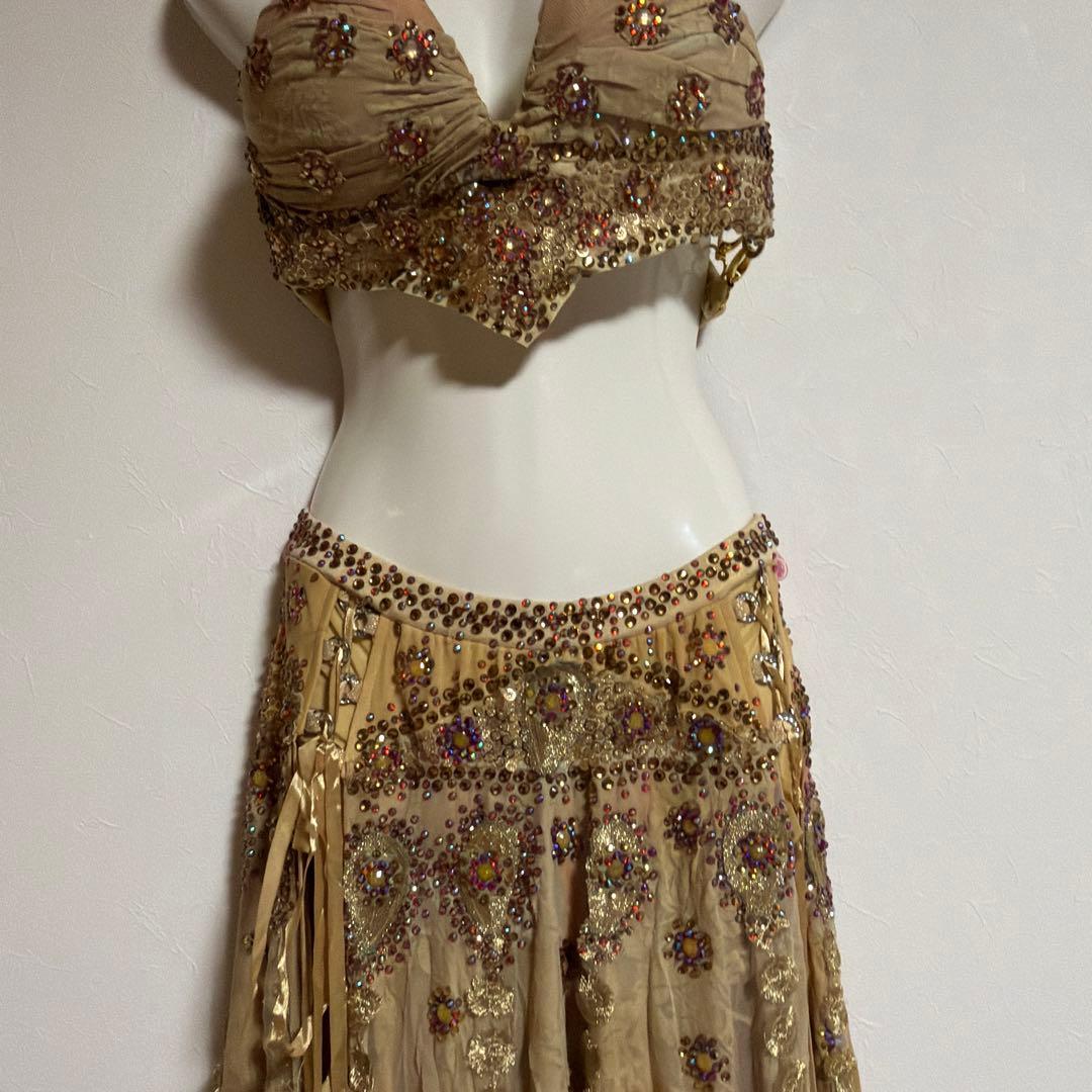 ベリーダンスセットアップ ベージュ