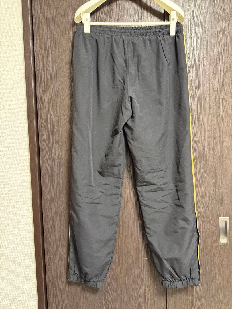 レアル・マドリード　トレーニングジャージ　上下セット