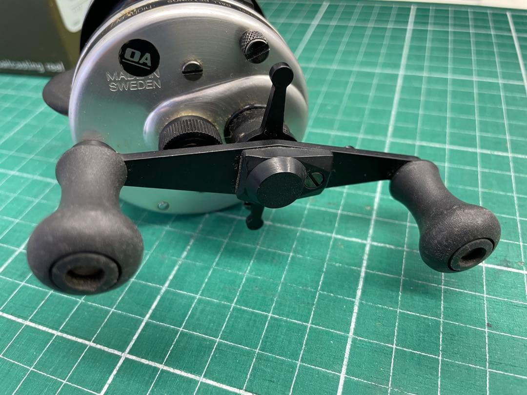 ABU Garcia アンバサダー 4600C 右ハンドル