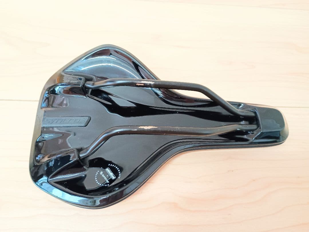 gebioMized ゲビオマイズド AREA サドル 155mm