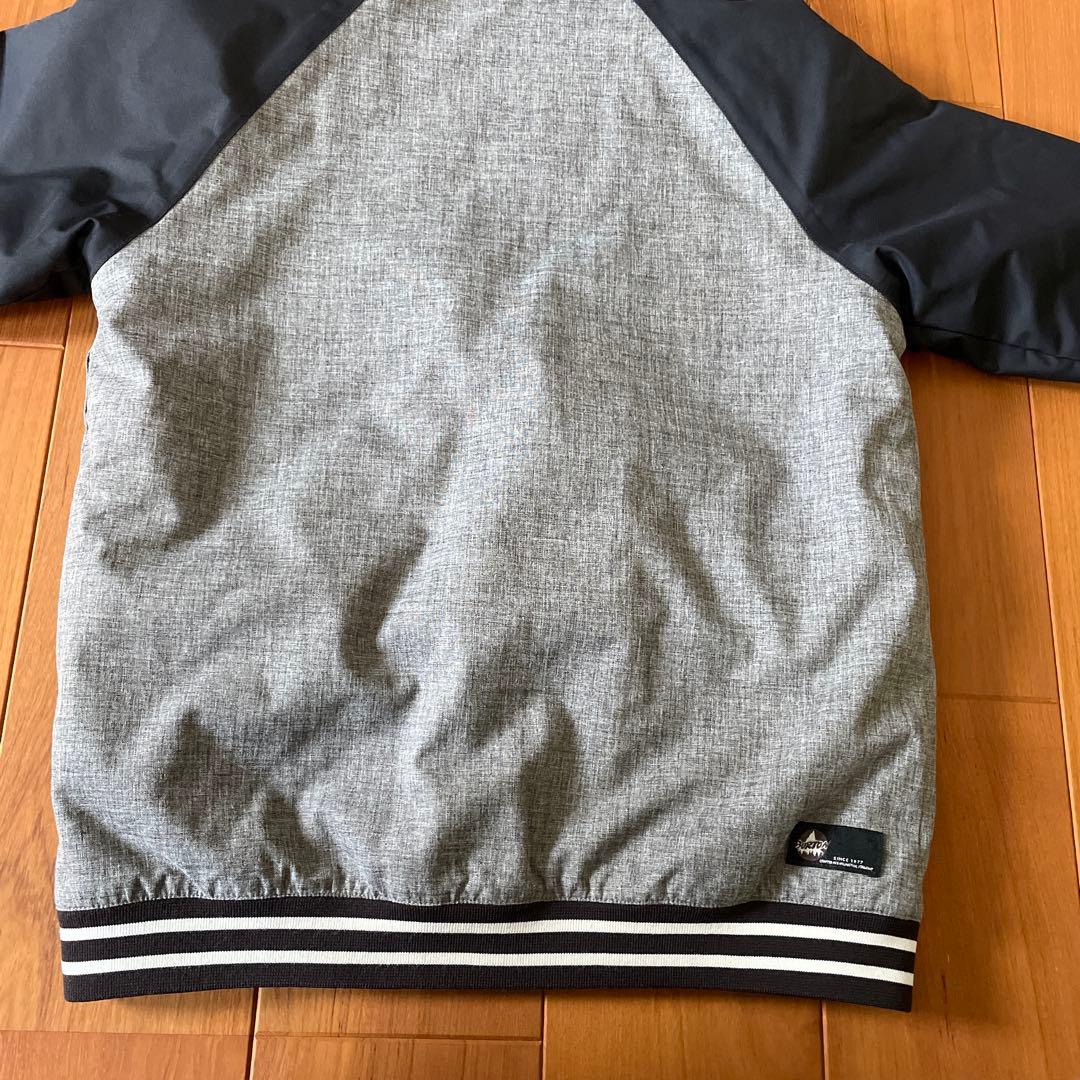 Burton スノーボードウェアセット グレーとグリーン　キッズMサイズ