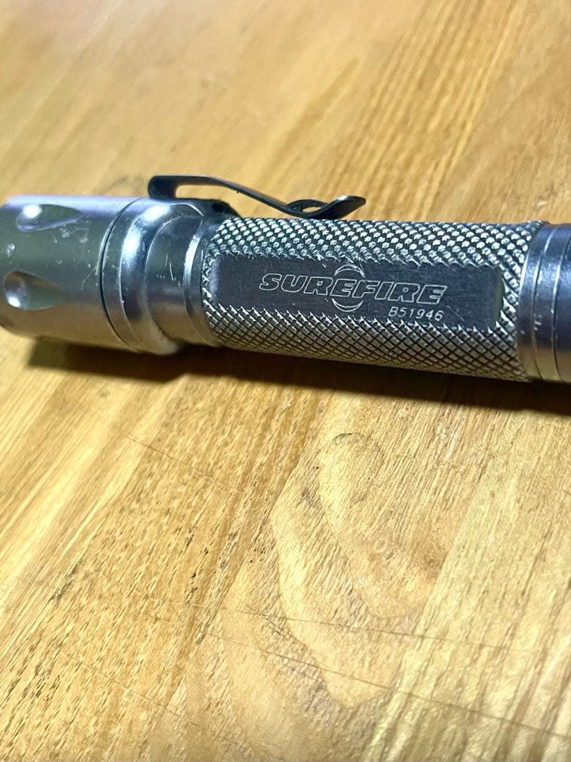 SUREFIRE EXECUTIVE ELITE E2Ee、中古、球切れ