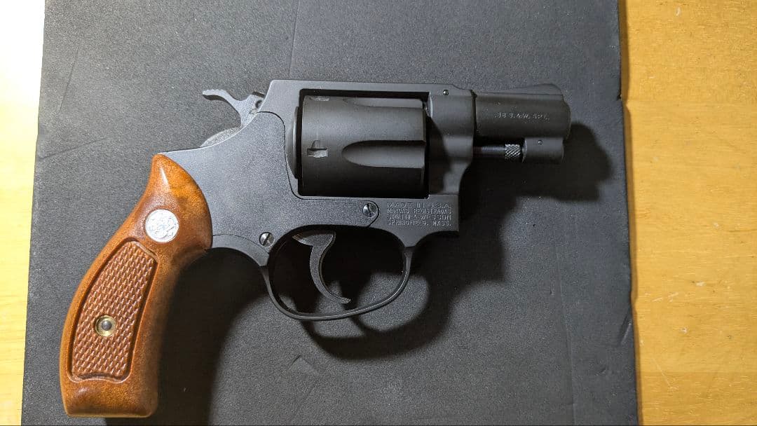 スミス&ウェッソン M36チーフスペシャル