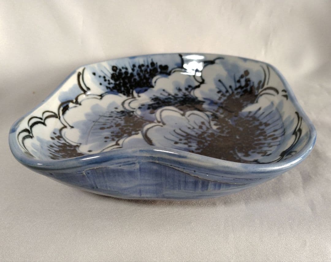 雲泉窯　染付　変形皿　　2枚