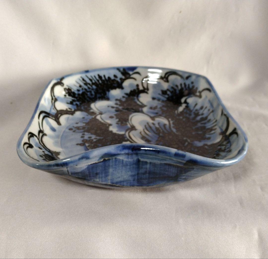 雲泉窯　染付　変形皿　　2枚