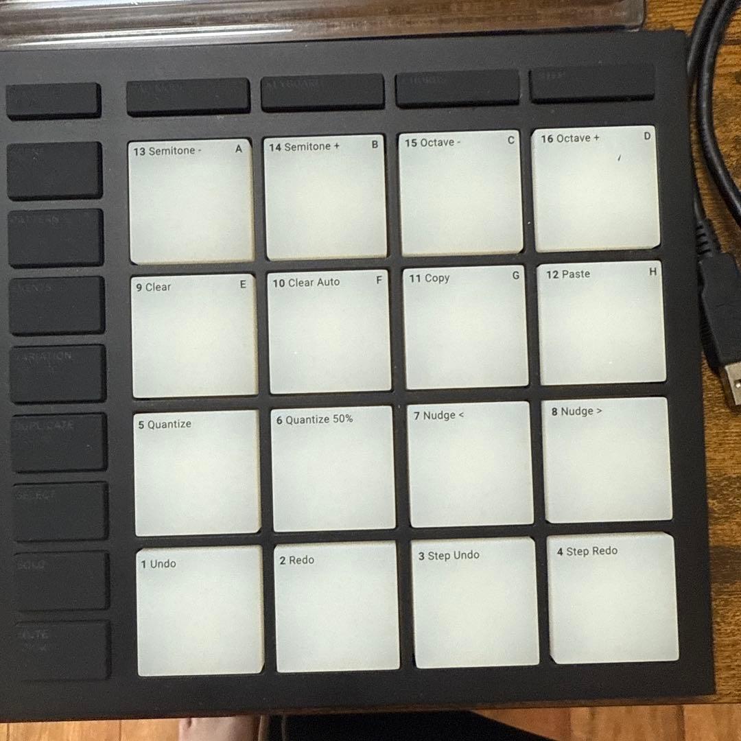 DTM・DAW Native Instruments MASCHINE MIKRO MK3