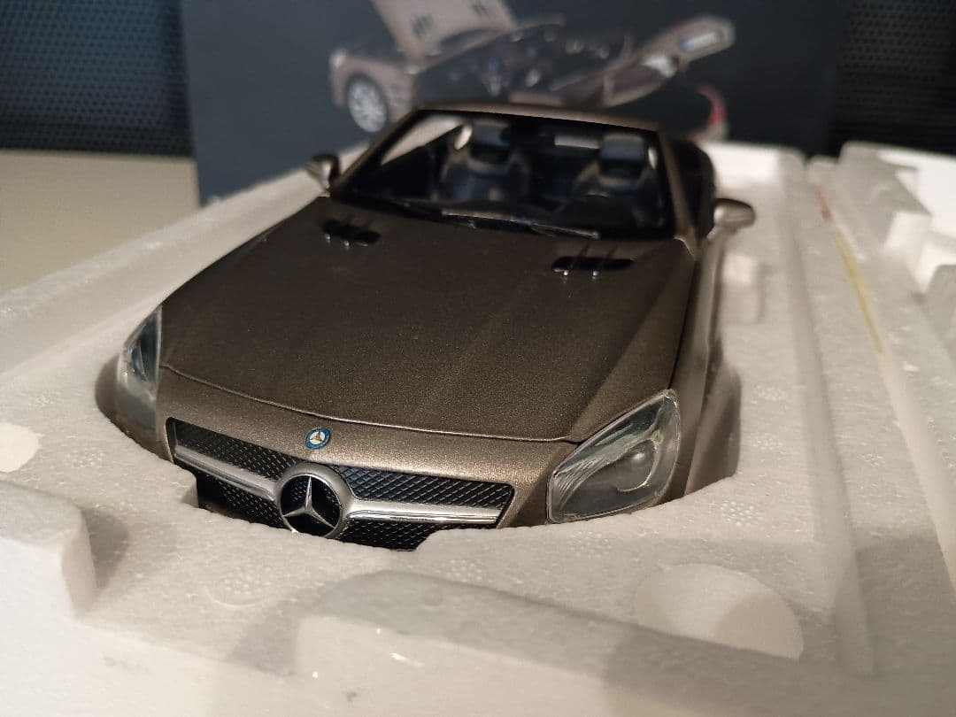 NOREV ノレブ メルセデス・ベンツ SL 500 1/18