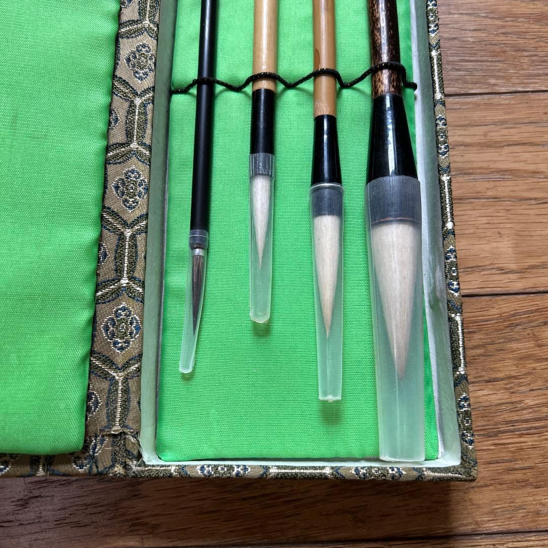 最高級書道、水墨画名品【中国文房精製貢品名筆4本組】高級天然竹使用高級化粧箱付