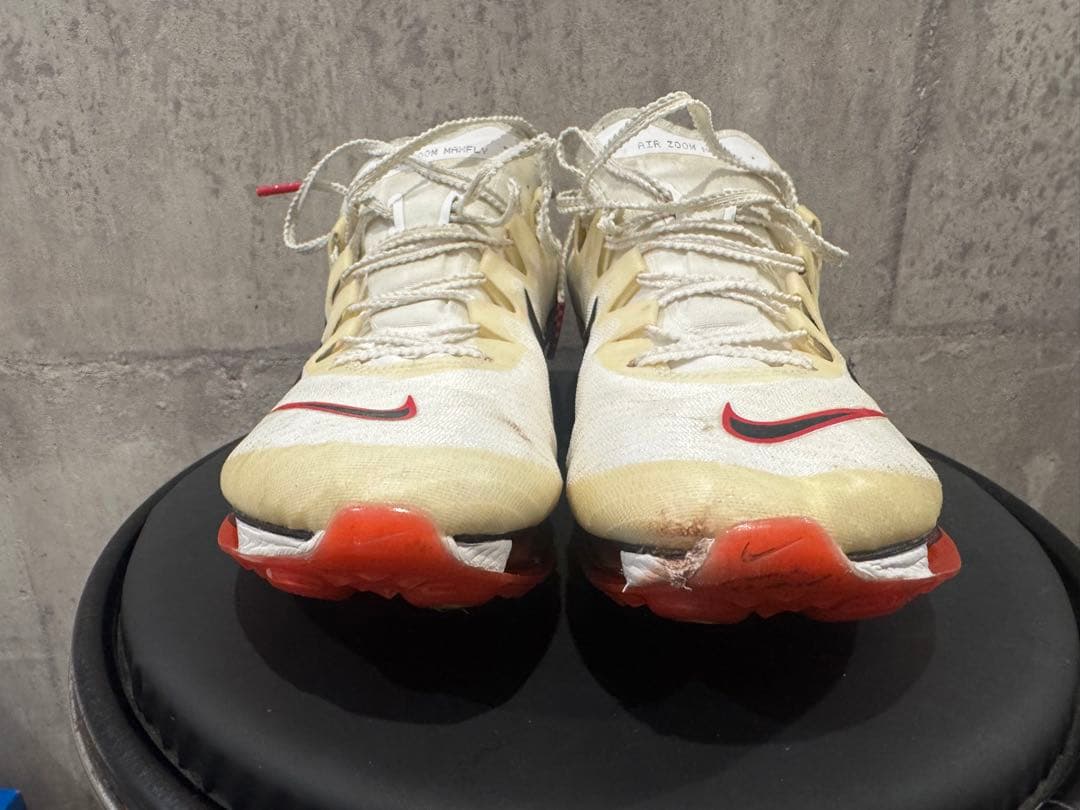 NIKE マックスフライ モアテン　25.5