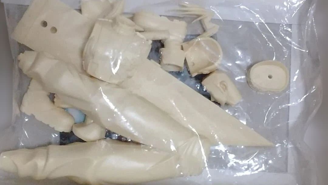 【内袋未開封】FF7 クラウドストライフ コトブキヤ1/8レジンキット