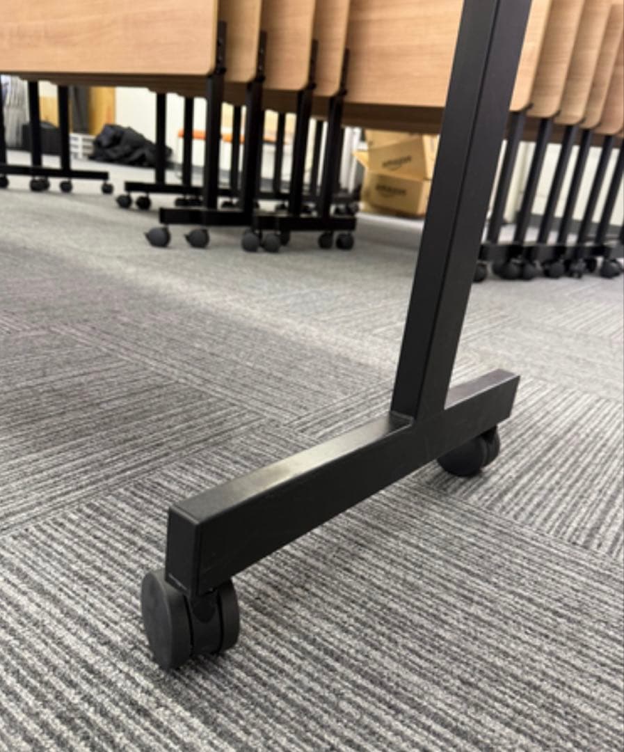 KK　オフィスコム　会議テーブル　6セット