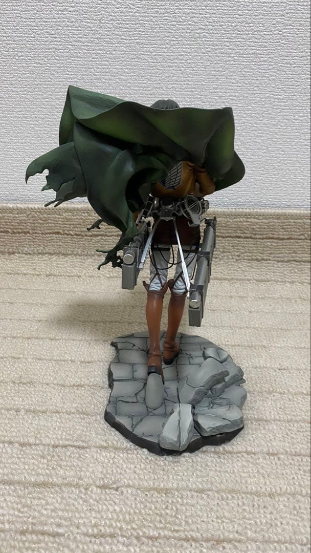 進撃の巨人 リヴァイ 1/7 完成品フィギュア[ホビーマックスジャパン1点セット