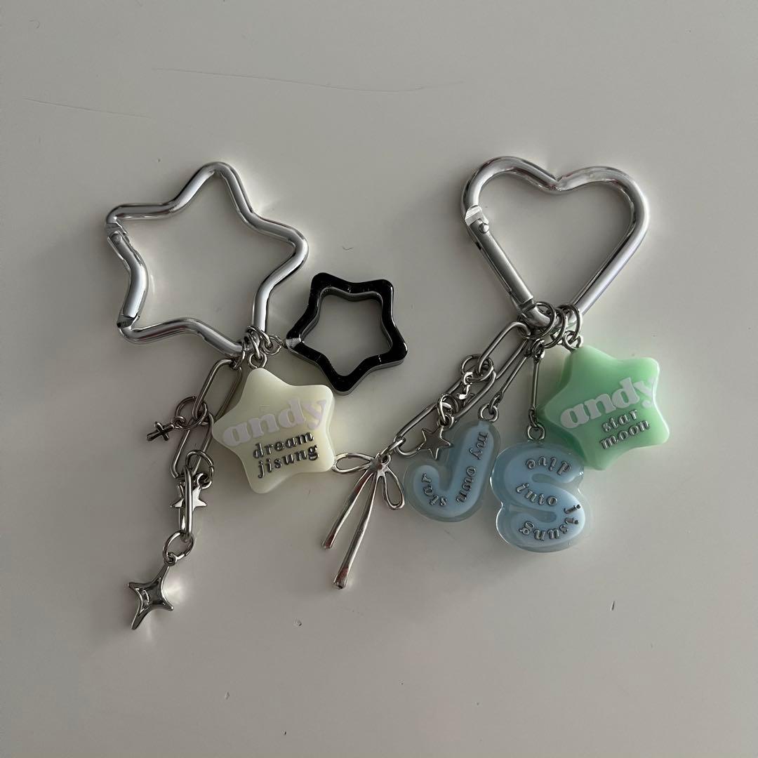 ハンドメイド　キーホルダー　トレカケース