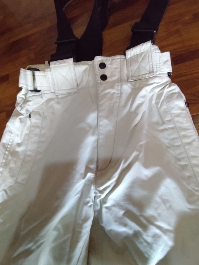 REVOLUTION 9 レディーススキーウエアー上下セットＳサイズ