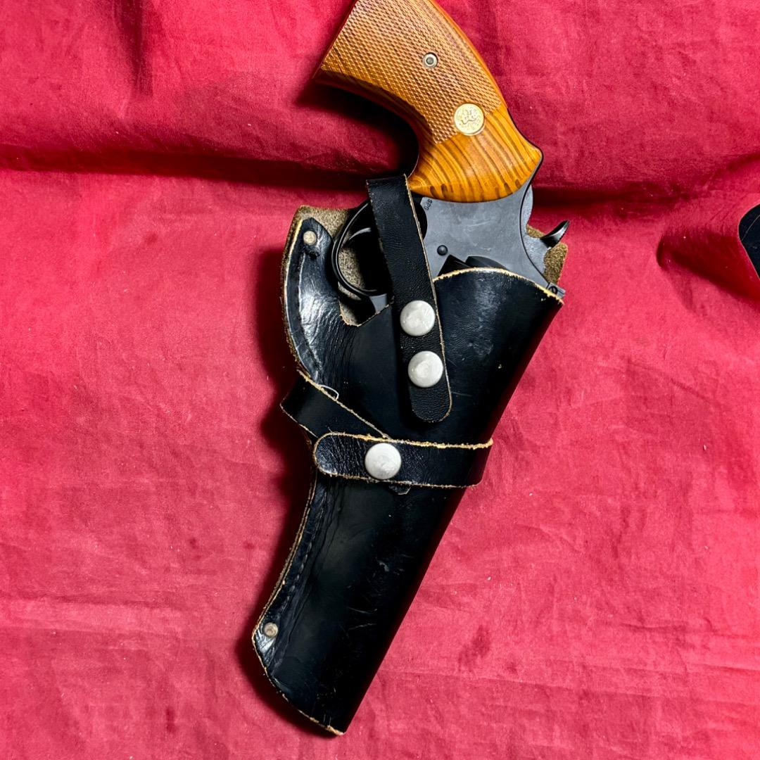 整備済 黒革製 大型リボルバー用 ヒップホルスター