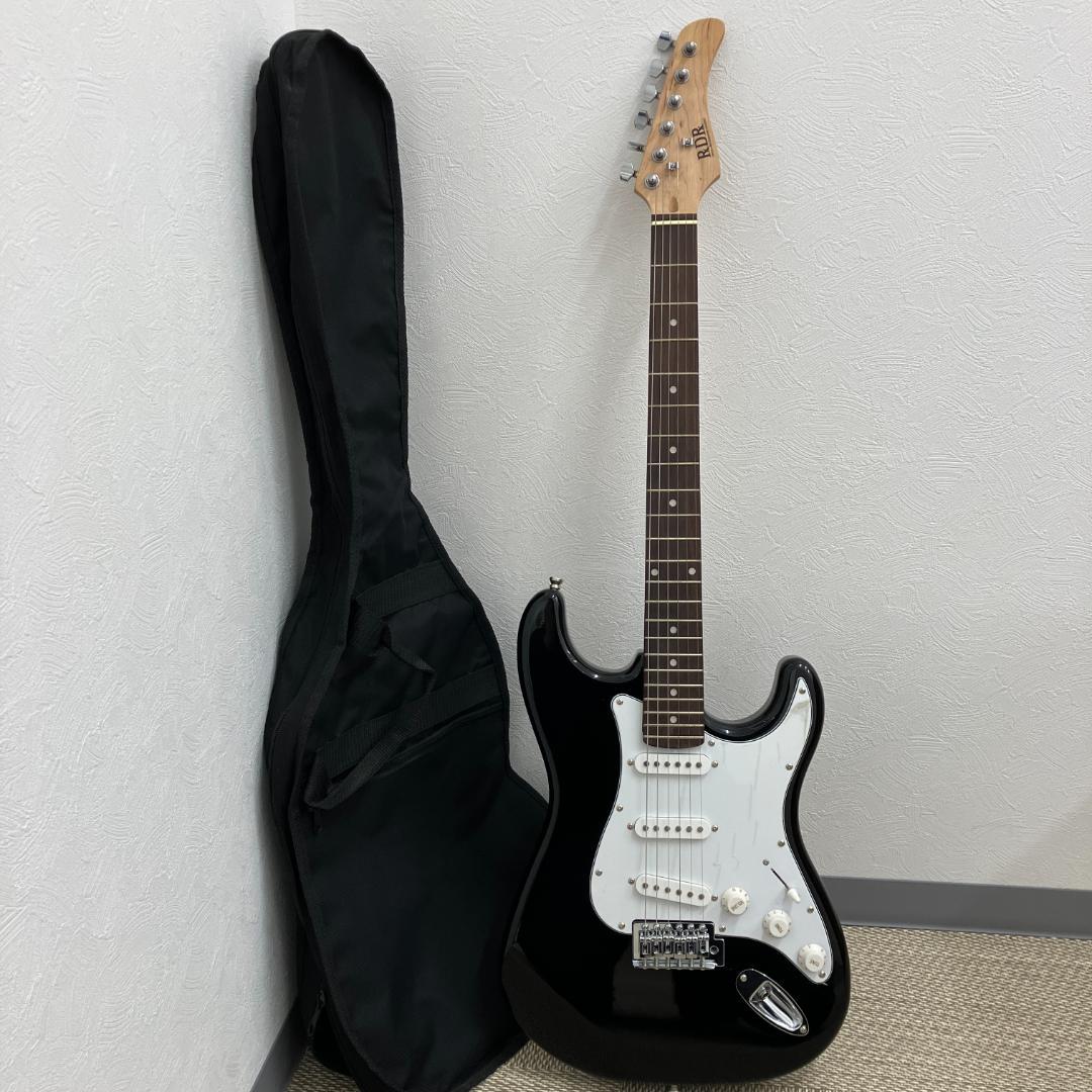 音出し確認済 RDR ストラトキャスタータイプ エレキギター 黒 ソフトカバー