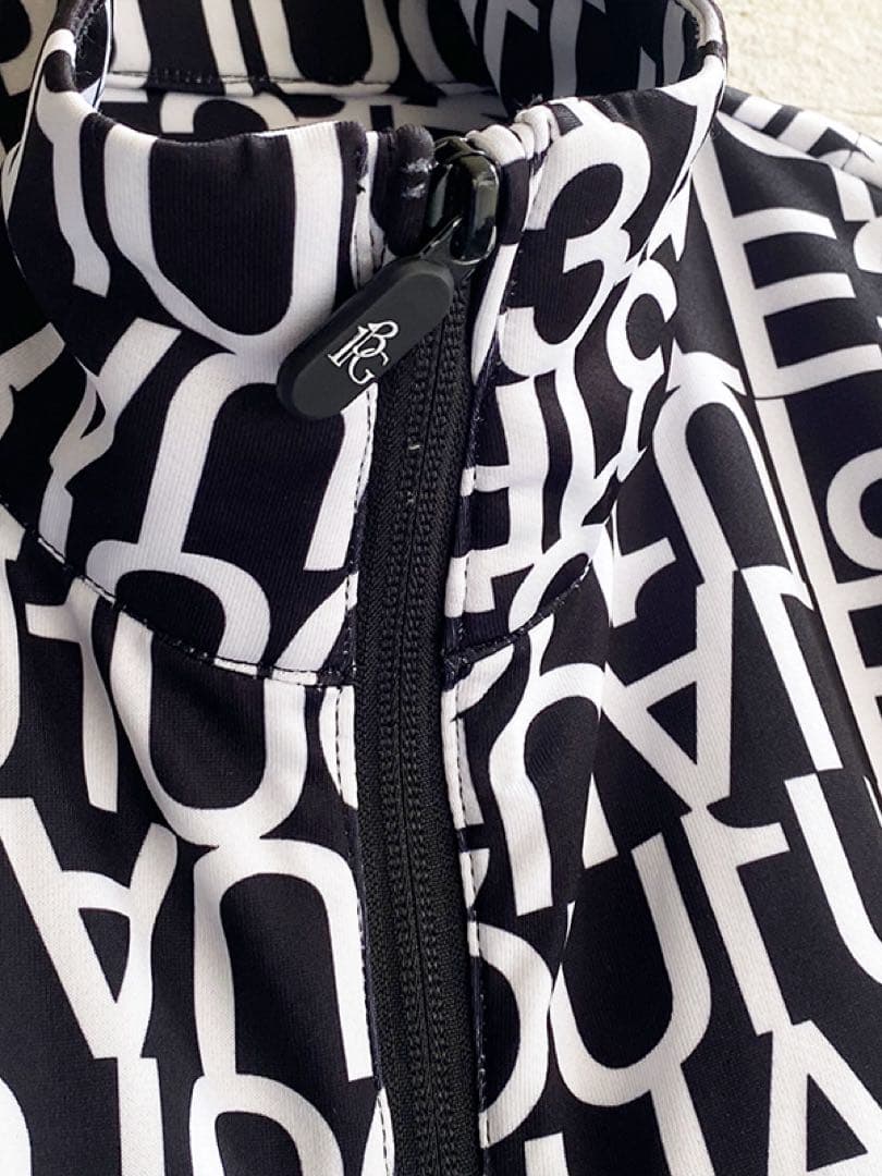 1PIU1UGUALE3 GOLF ウノピゥゴルフ ロゴブルゾン‼️