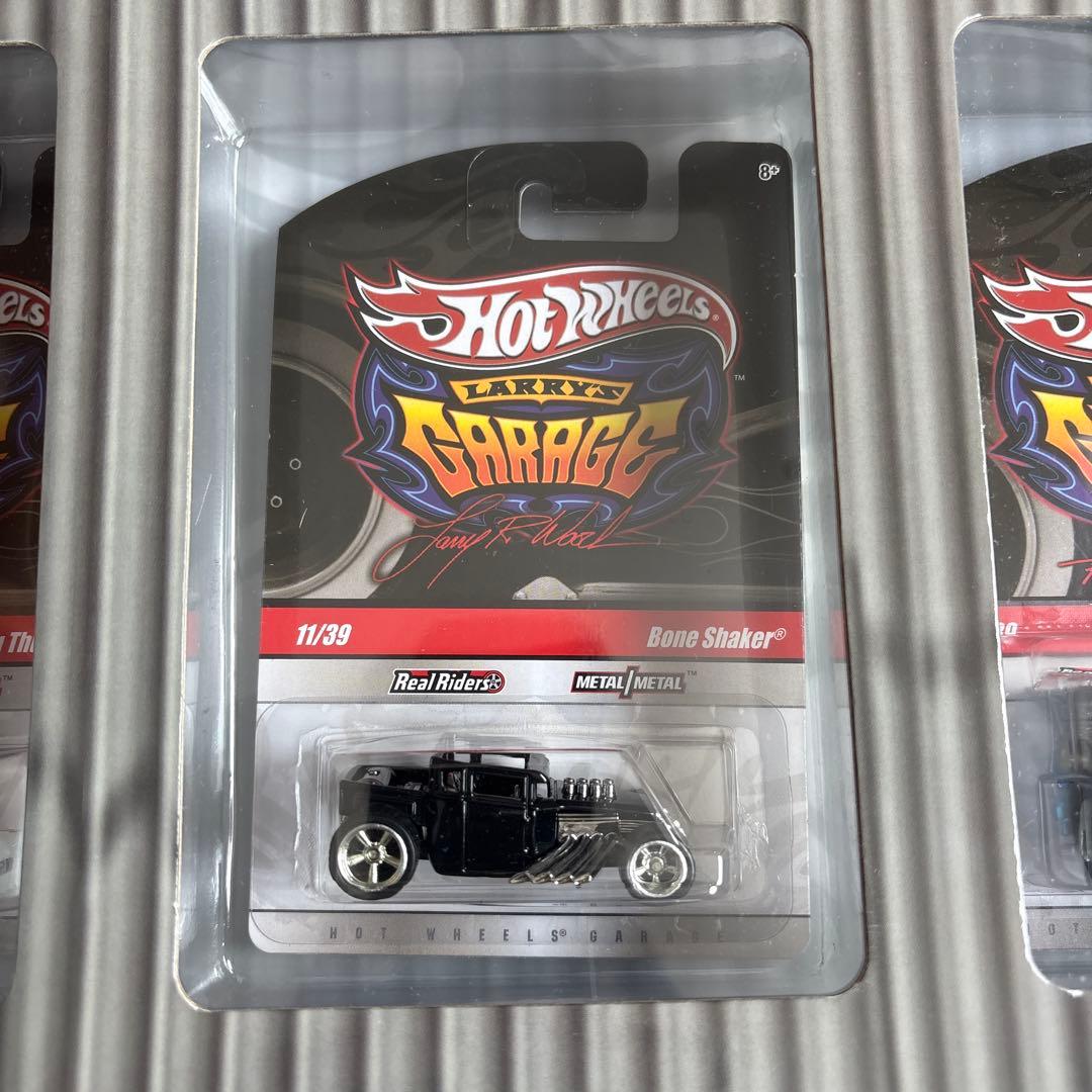 ミニカー HOT WHEELS REAL RIDERS GARAGE 30 CAR SET