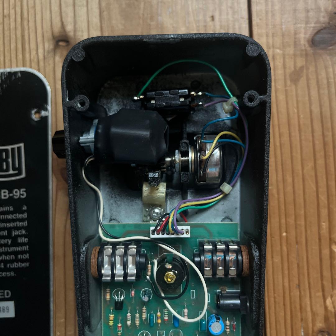 HUMAN GEAR カスタムワウペダル TONEコントロールスイッチ付