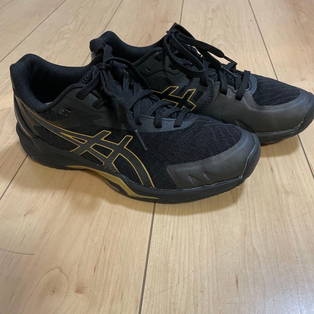 バレーボールシューズ　アシックスV-SWIFT FF 3 LO SO-EXTRA