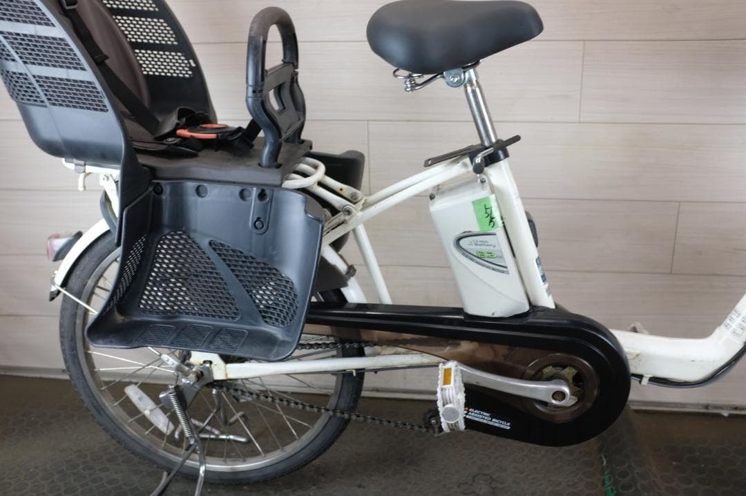 パナソニック ギュット　　20インチ　3段　13.2Ah（5点灯）充電器あり