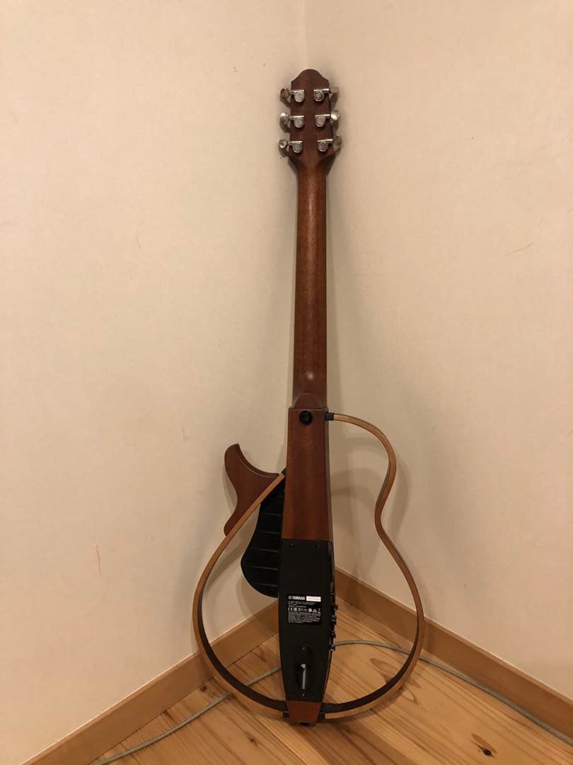 Yamaha サイレントアコースティックギター エレクトリック機能付き