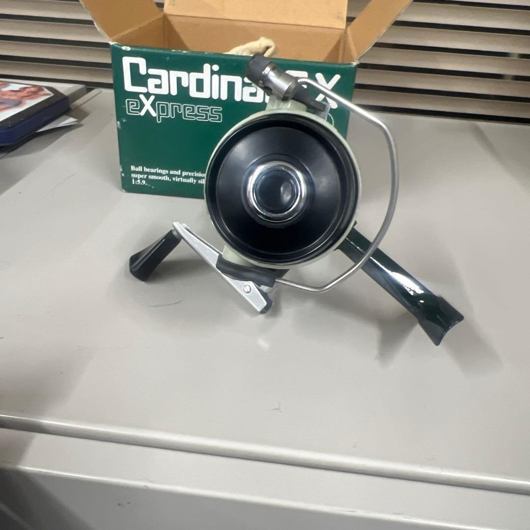 ABU Cardinal 44 スピンキャストリール