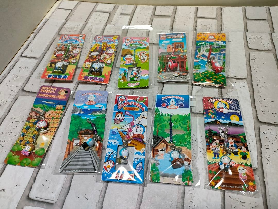 激レア！超大量！どこでもドラえもん根付け、マスコットストラップ94個+おまけ