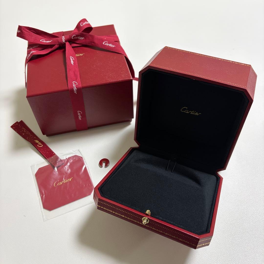 極美品　カルティエ　バングル　ブレスレット　ケース　空箱　現行品　リボン付き