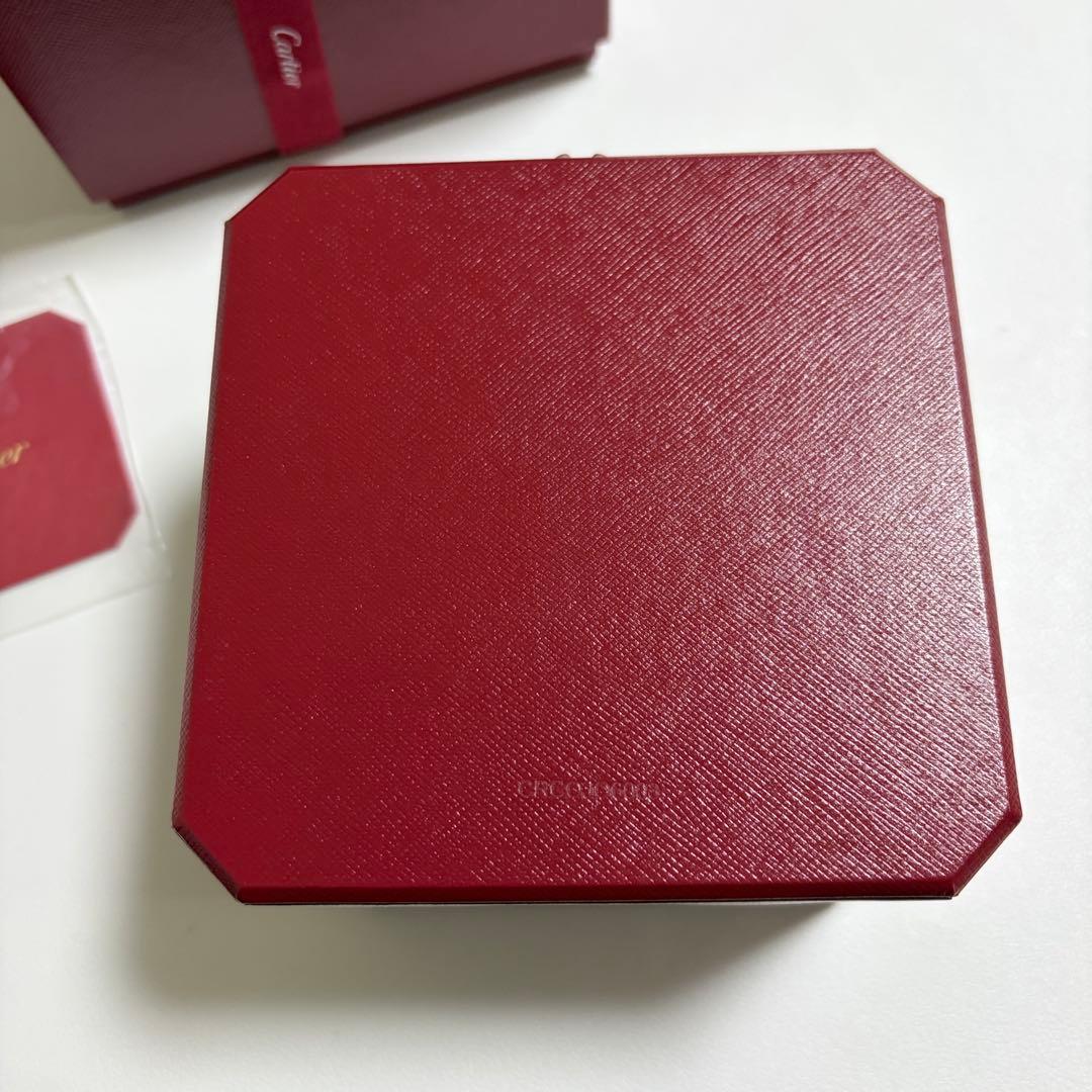 極美品　カルティエ　バングル　ブレスレット　ケース　空箱　現行品　リボン付き