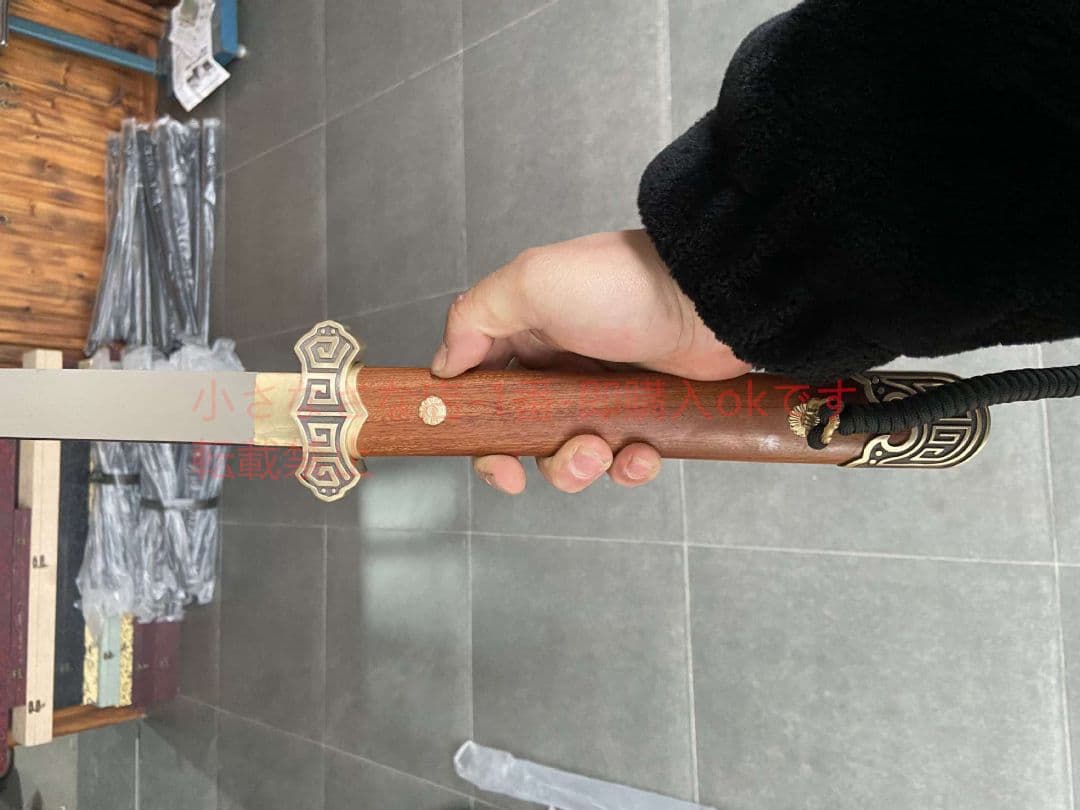 ねじれ唐刀  武具 刀装具 日本刀 唐剣  模造刀·模擬刀  居合刀