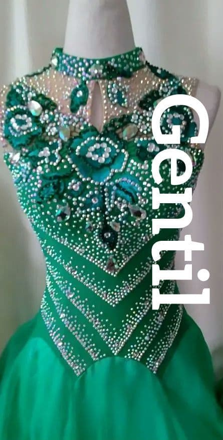 社交ダンスドレス！Gentil社スタンダードドレス！グリーン！
