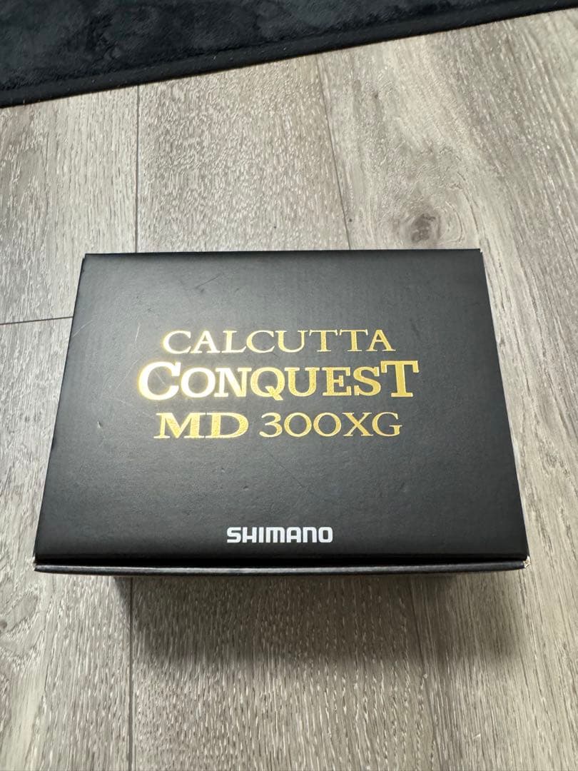 SHIMANO 23カルカッタコンクエストMD300XG シングルハンドル付き