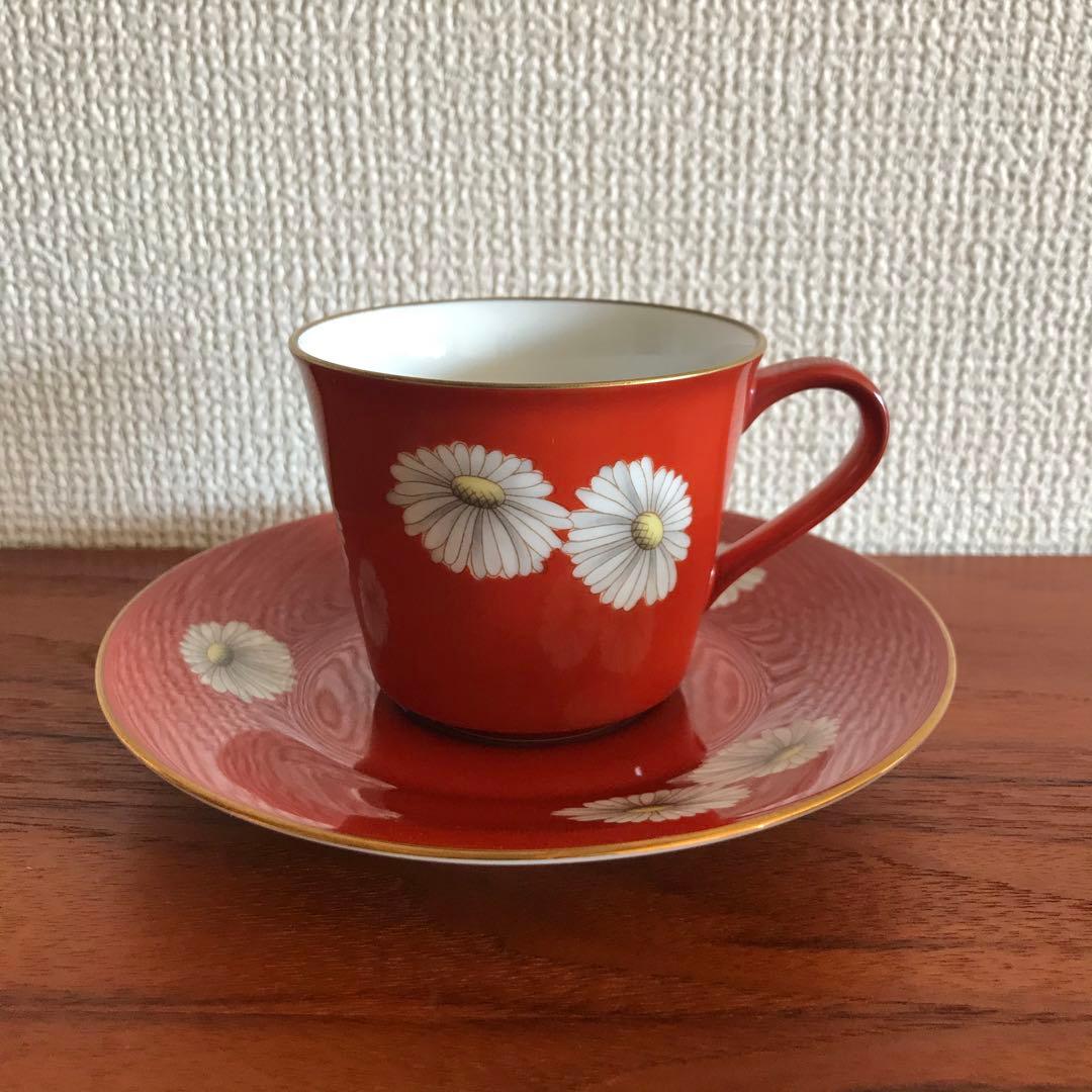 プレミアノリタケ　赤菊　カップ&ソーサー