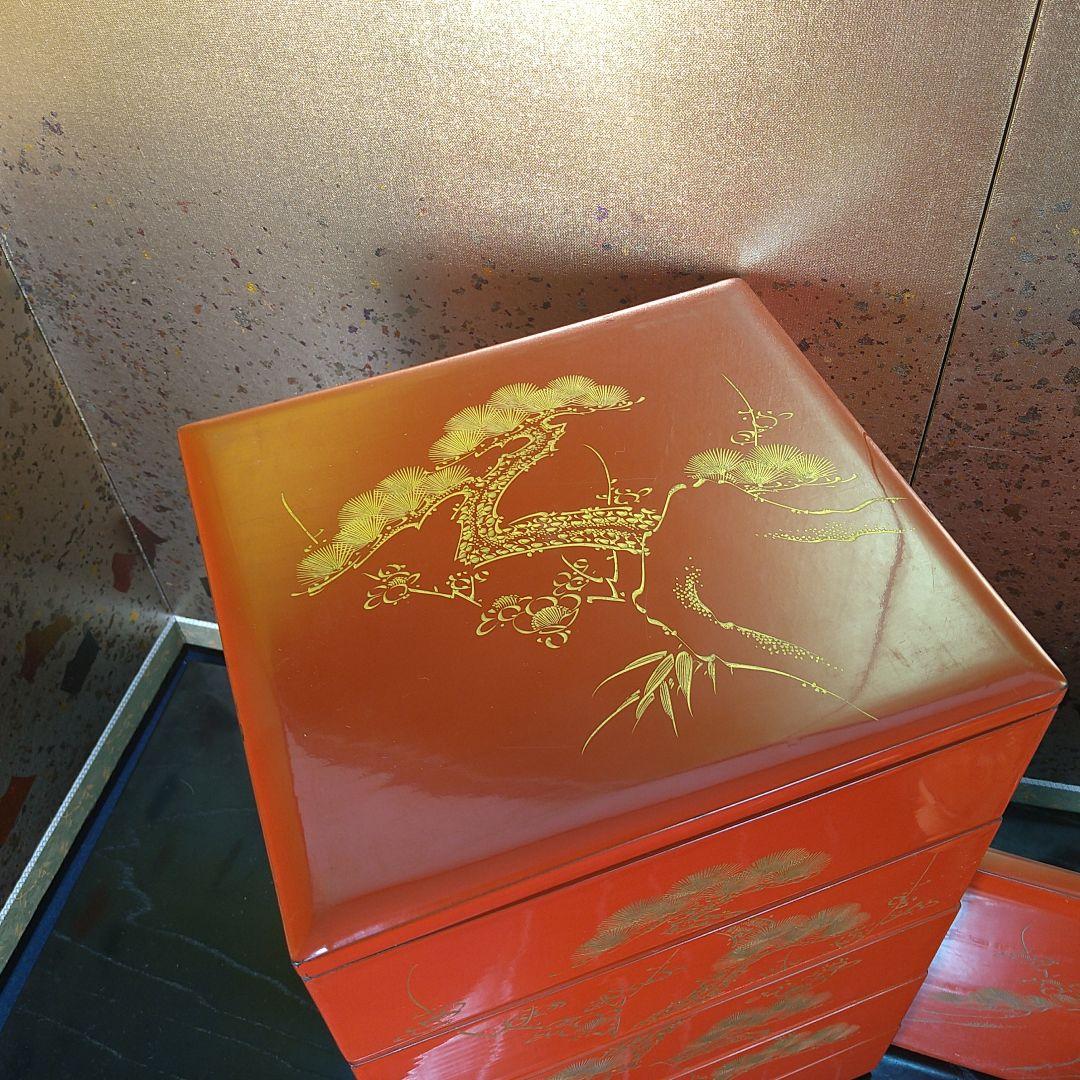 AA236 輪島塗 沈金 蒔絵 五段重ニ枚蓋朱塗り松竹梅木箱入