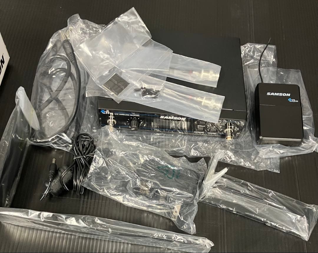 ★超美品★ギター／ベースワイヤレスCONCERT 99