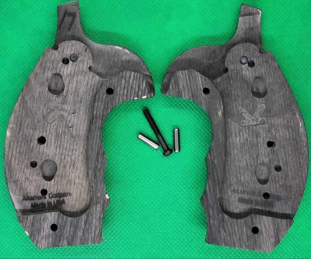 Altamont アルタモントS&W　Kフレーム ラウンド グリップ